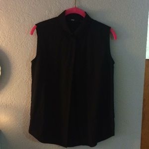 Black button up collared tank top